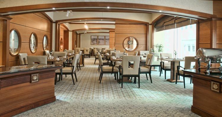 Wiseman Grand Hotel Doha Exteriör bild The restaurant
