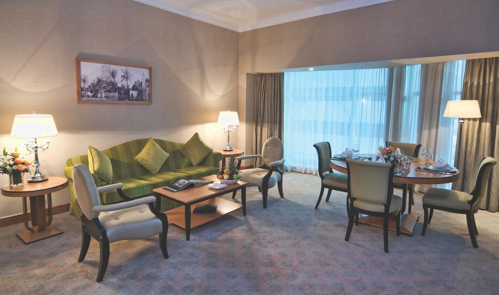 Wiseman Grand Hotel Doha Exteriör bild A suite at the hotel
