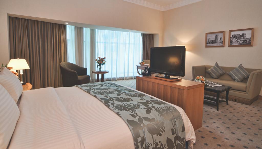 Wiseman Grand Hotel Doha Exteriör bild Deluxe Room
